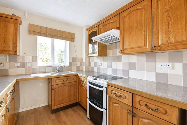 16, Harebell Close, Cambridge photo 3