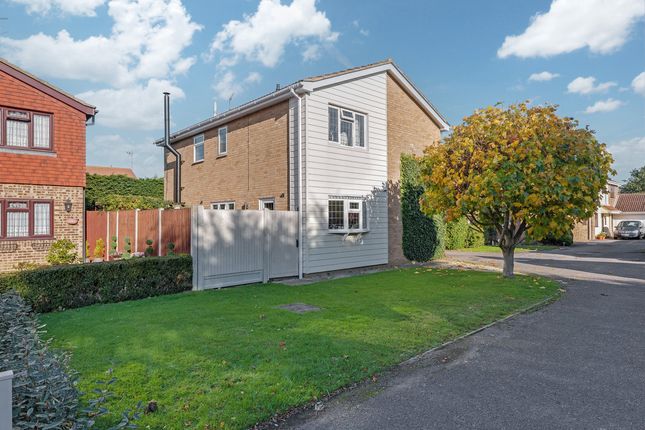 Semi-detached house to rent in Paddock Close, Leigh-On-Sea