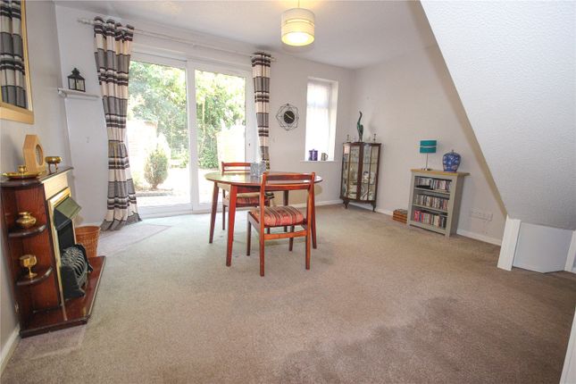 25, Burnham Close, Seaton photo 3