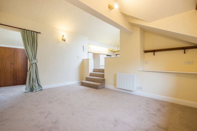 Flat 2, 6-10 Wildman Street, Kendal photo 4