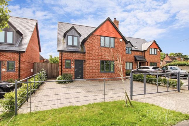 Thumbnail Detached house for sale in Lopcombe Place, Wash Water, Newbury