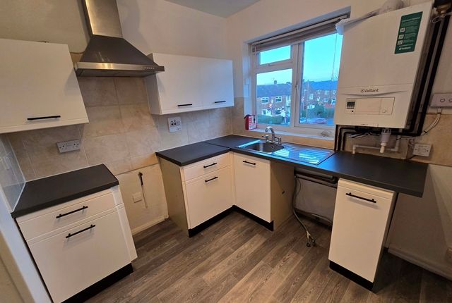 63B, Borrowdale Road Greater Manchester, Middleton photo 2