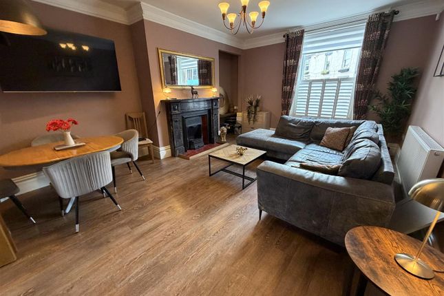 Hudsons Courtyard, De Merlay, 8, Wansbeck Street, Morpeth photo 2