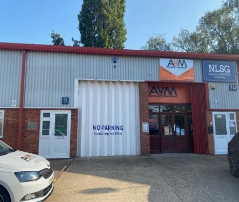 Light industrial to let in Southmill Trading Centre, Bishop's Stortford