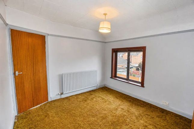 13, Ashwood Avenue, Warrington photo 5