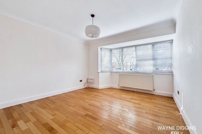 51, Chadwell Road, Grays photo 2