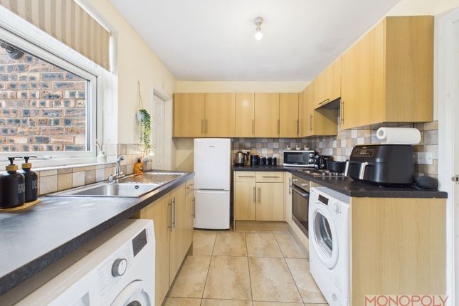 6 Ffordd Maelor, Wrexham photo 4