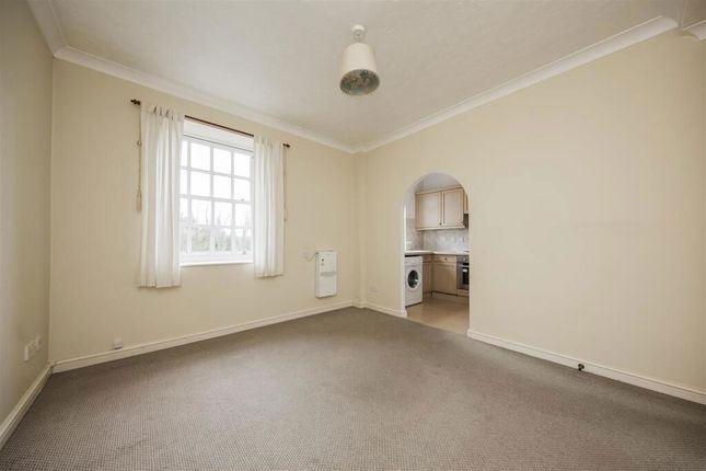 Flat 2 - 8, Swan Street, West Malling photo 4