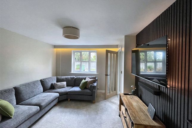 11, Oyster Way, Mansfield photo 3