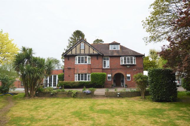 Thumbnail Detached house for sale in Links Lane, Rowlands Castle