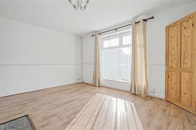 4, Ruskin Grove, DARTFORD photo 4