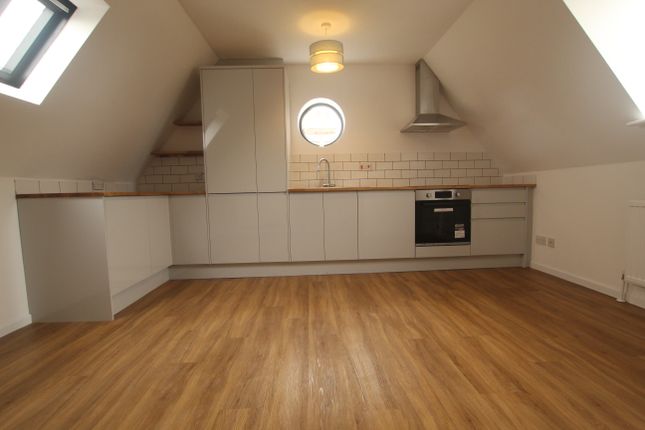 6, Alfred Court, Cambridge photo 2