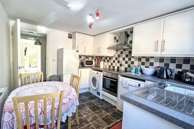 6, The Old Bakery, Crown Street, Seahouses photo 2