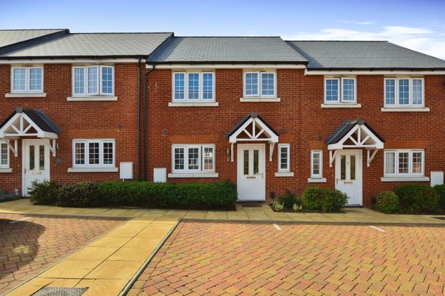 Thumbnail Terraced house for sale in Curzon Avenue, Folkestone, Kent