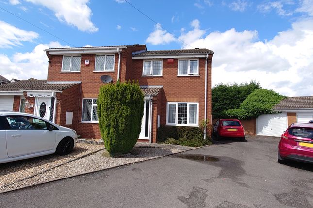 2-bed house on Birmingham, £1,100/mo