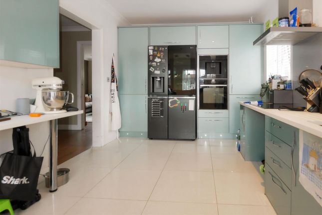 21, Wooldridge Walk, Littlehampton photo 4