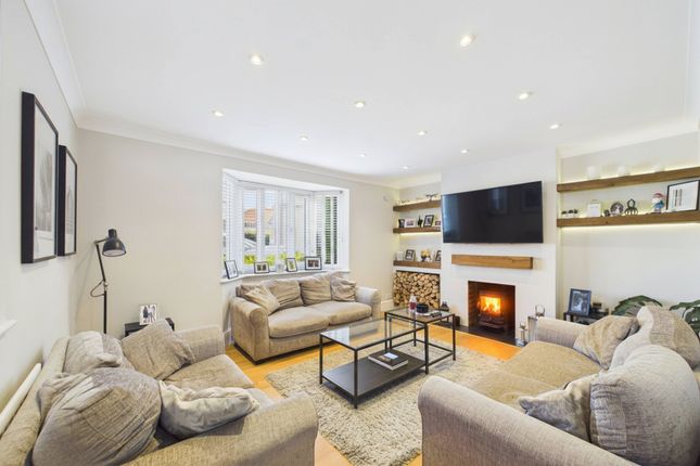 3, Foxglove Close, Winkfield Row photo 2