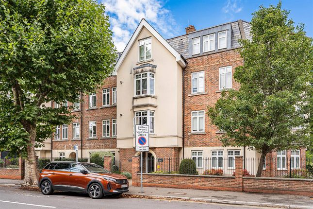 Flat 19, 42A, Albany Park Road, Kingston Upon Thames photo 4