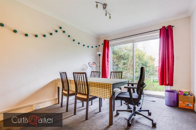 Property for sale in Gunnersbury Avenue, Acton