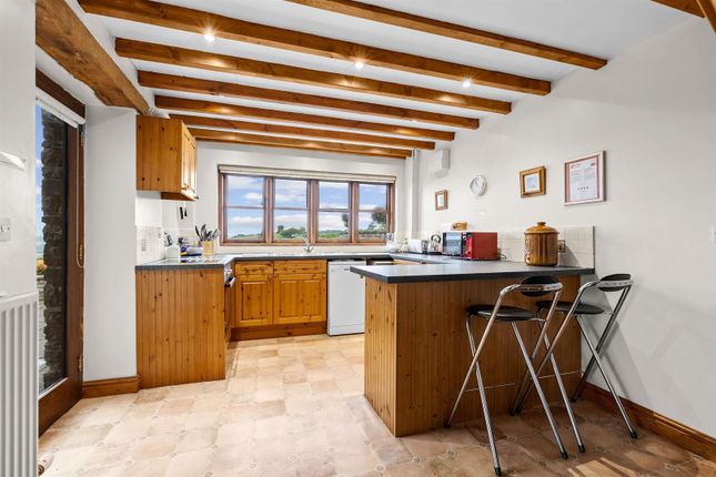 Farmhouse for sale in Llowes, Hereford