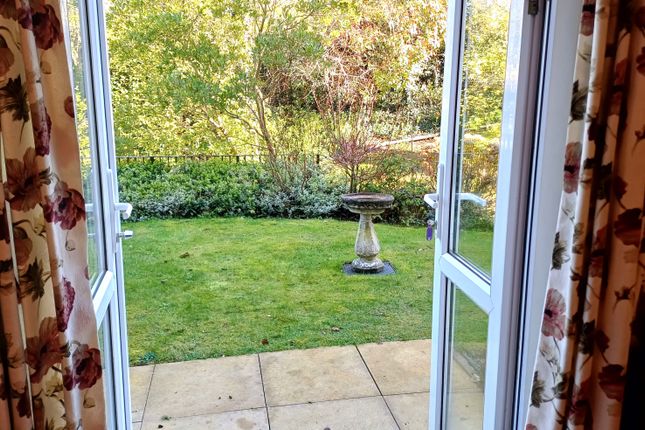 11, Norton Green Court, The Green, Chipping Norton photo 3