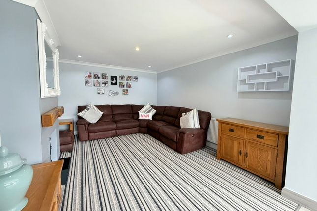 31, Sweechgate, Canterbury photo 2