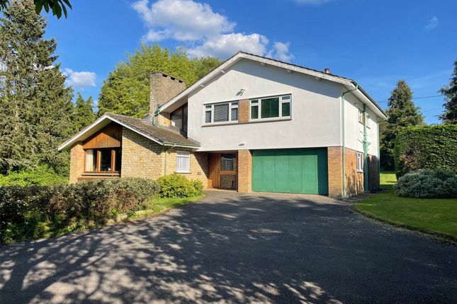 Detached house for sale in Cumnor Hill, Oxford, Oxfordshire