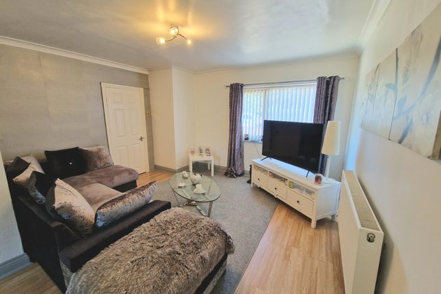 59, Wensleydale Avenue, Blackpool photo 3