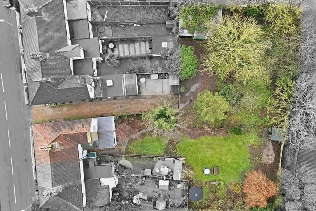 121 Lambourne Road, Chigwell photo 4