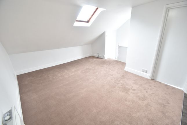 Studio for sale in North Street, Luton, Bedfordshire