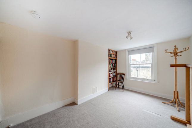 58, Grove Hill Road, London photo 4