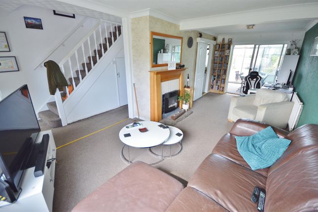 291, Frinton Road, Holland-On-Sea photo 3