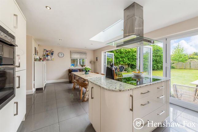 86, Botley Road, North Baddesley photo 4