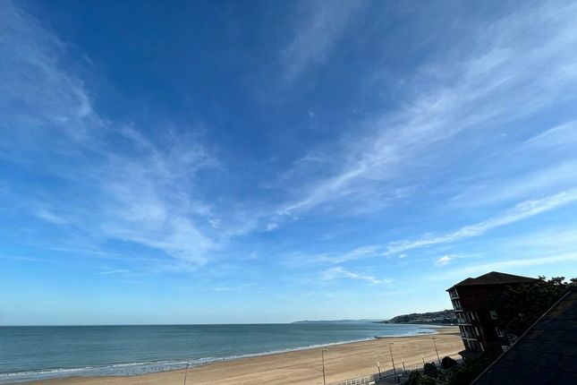 Apartment 24, Marine View, Marine Road, Colwyn Bay photo 3