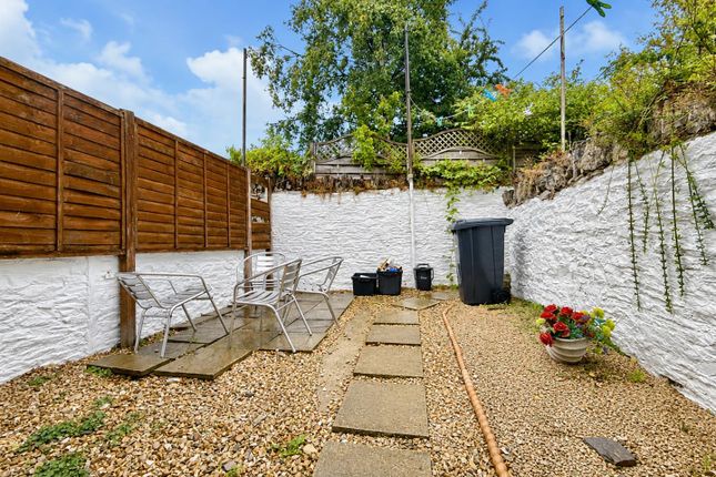 34, Drew Street, Brixham photo 3
