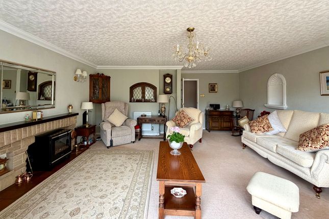 11 Mount View, Leicester photo 4