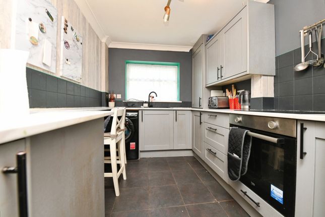 43, Deanery Hill, Essex photo 2