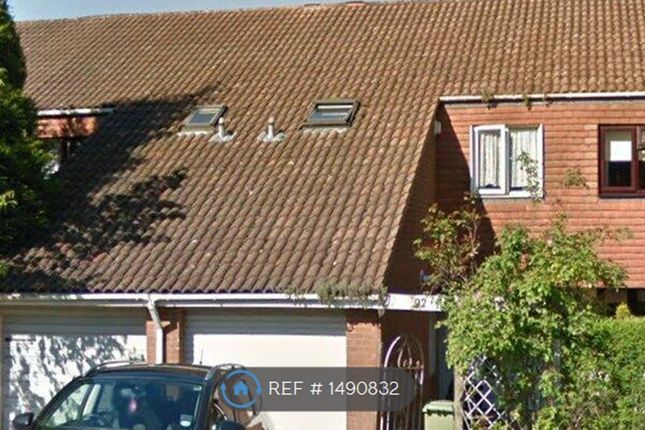 Terraced house to rent in Crosslands, Stantonbury, Milton Keynes