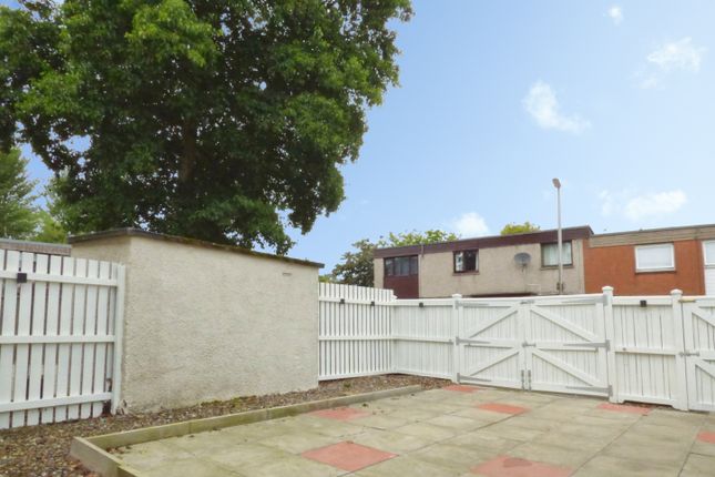 34, Ettrick Way, Glenrothes photo 2
