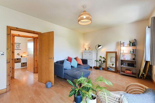 Flat 13, The Edge, 29, Edgcumbe Avenue, Cornwall photo 2