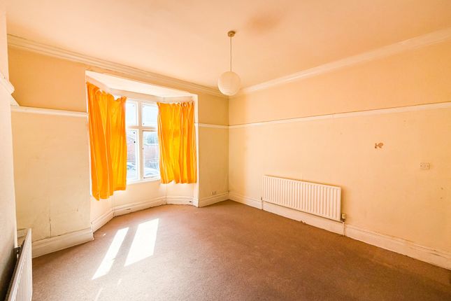 Flat A-B, 14, Turner Street, Leicestershire photo 2
