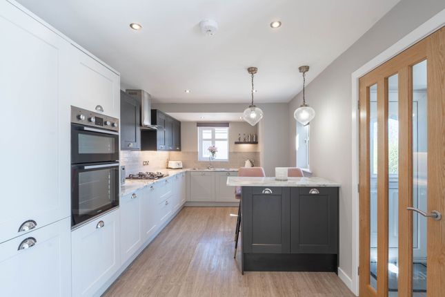 10 Vardre Park, Conwy photo 4