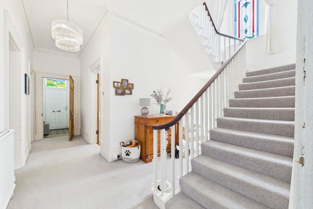 54 Prospect Place, Pembroke Dock photo 4