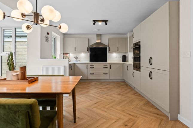 51, Aspen Road, Sheffield photo 5