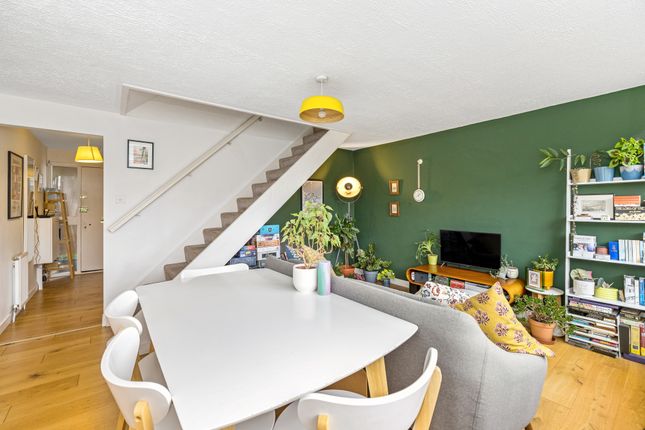 25, Claremont Court, Edinburgh photo 4