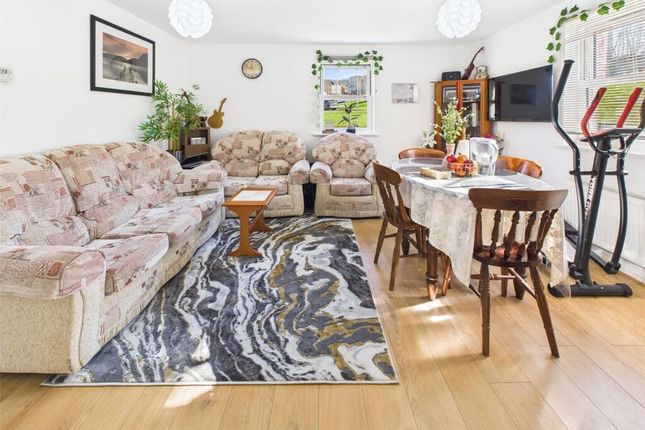 36, Brockweir Road, Cheltenham photo 2