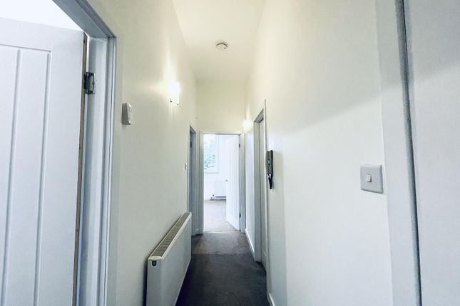 80, Henry Street, Alva photo 2