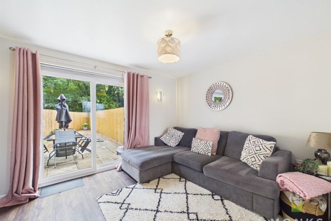 8, Rowley Court, Shrewsbury photo 2