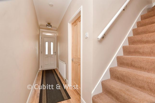 19, Elm Road, Purley photo 4