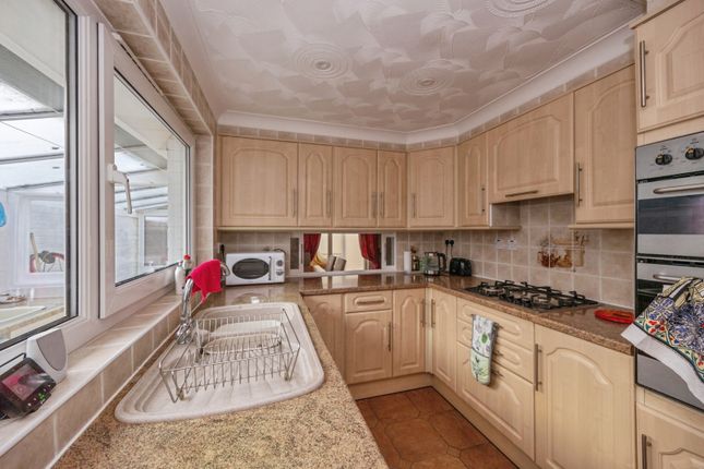 11, Orchard Lane, Hampshire photo 4